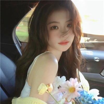 少年与水球